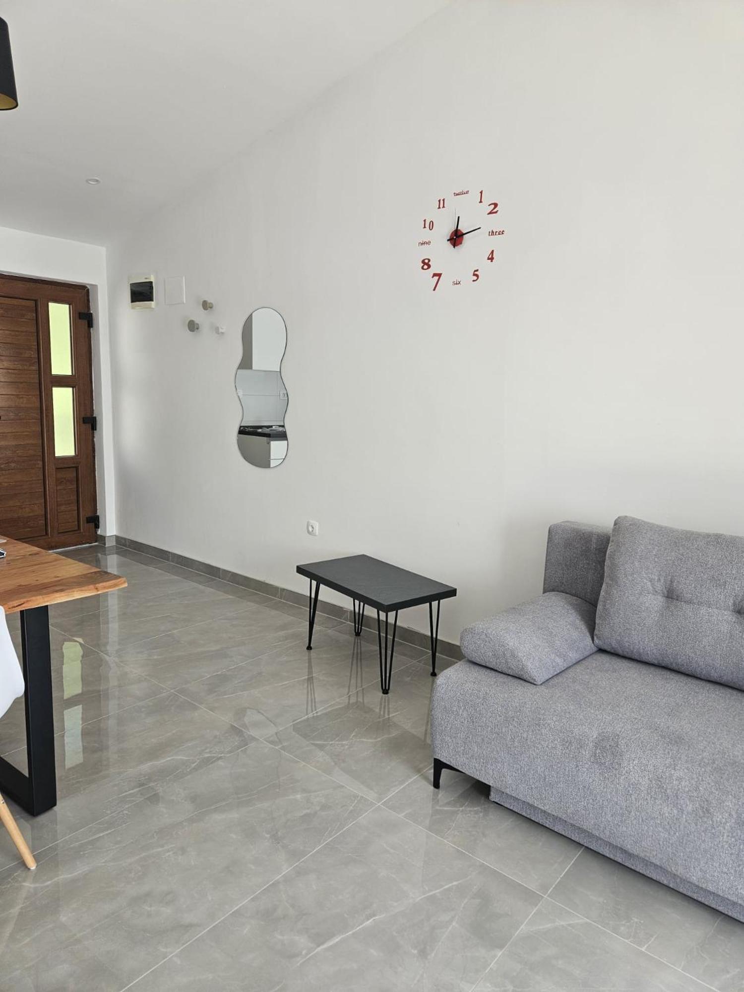 Sea View Apartment Mimice Zewnętrze zdjęcie
